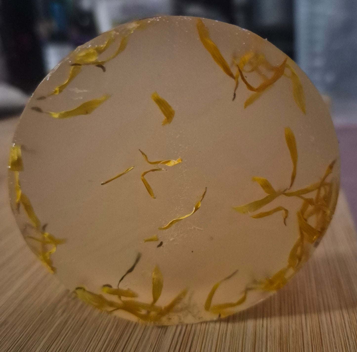 Calendula Honey facial bar
