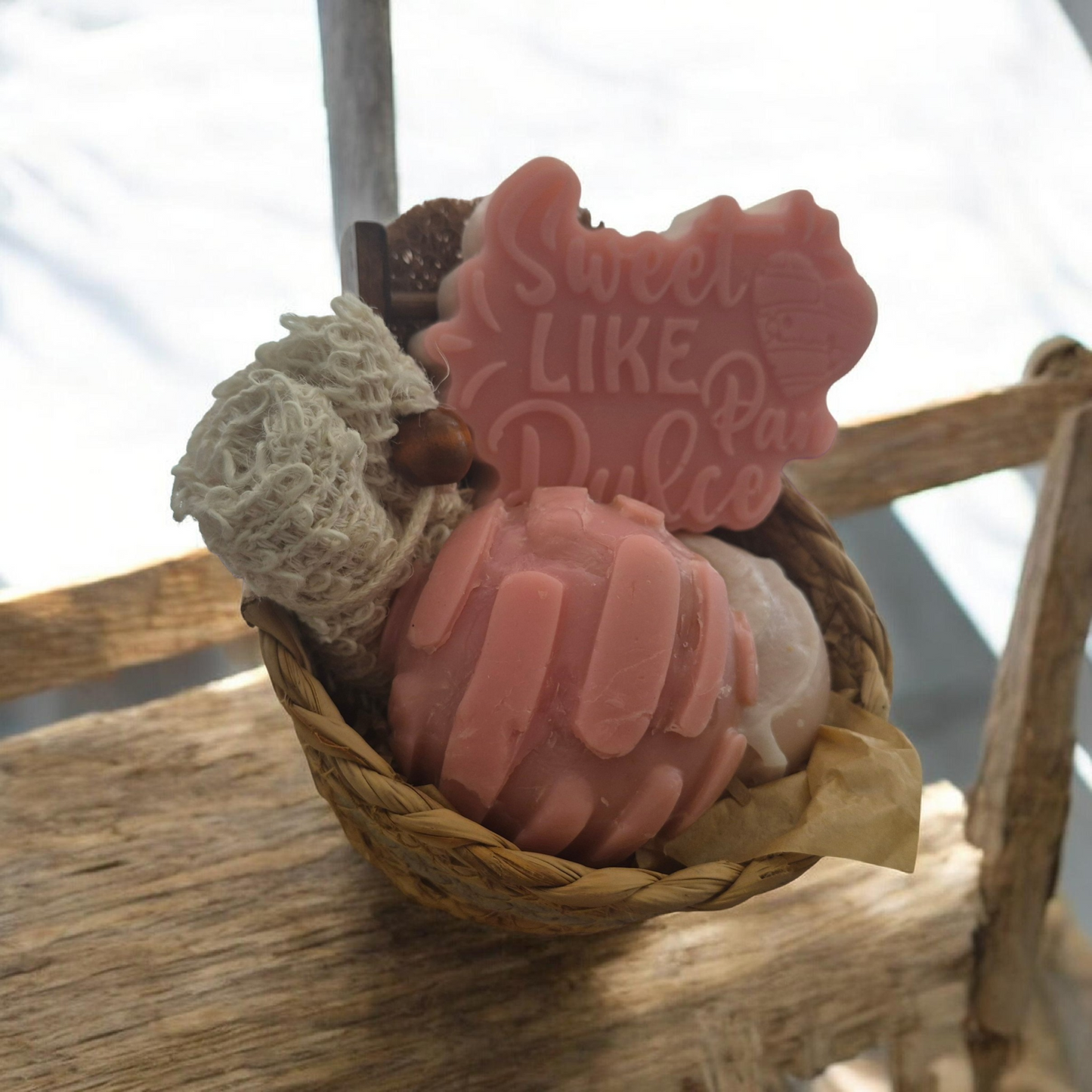 Sweet delight basket set